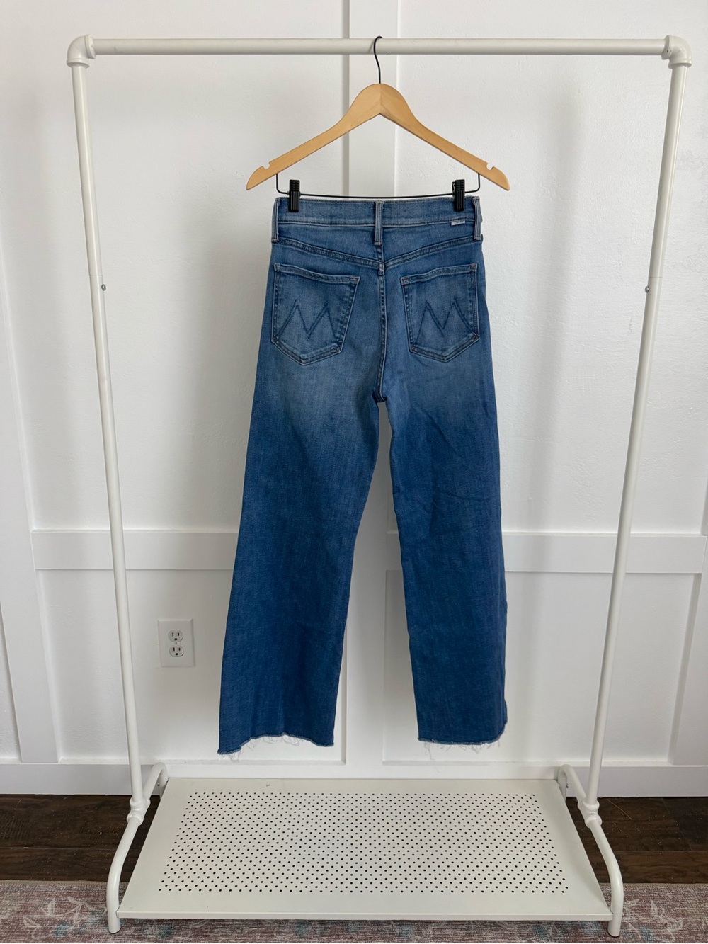 Mother Tomcat Roller Fray Jeans A Groovy Kind Of Love - Picture 4 of 6